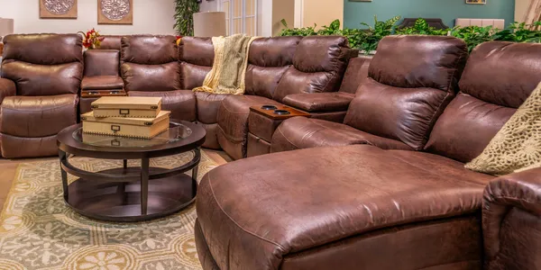 showroom recliners