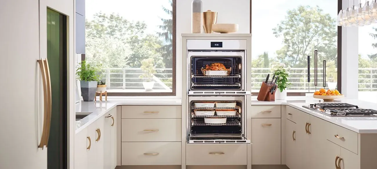 Get Your Kitchen Show-Ready For The Holidays With A Wall Ove...