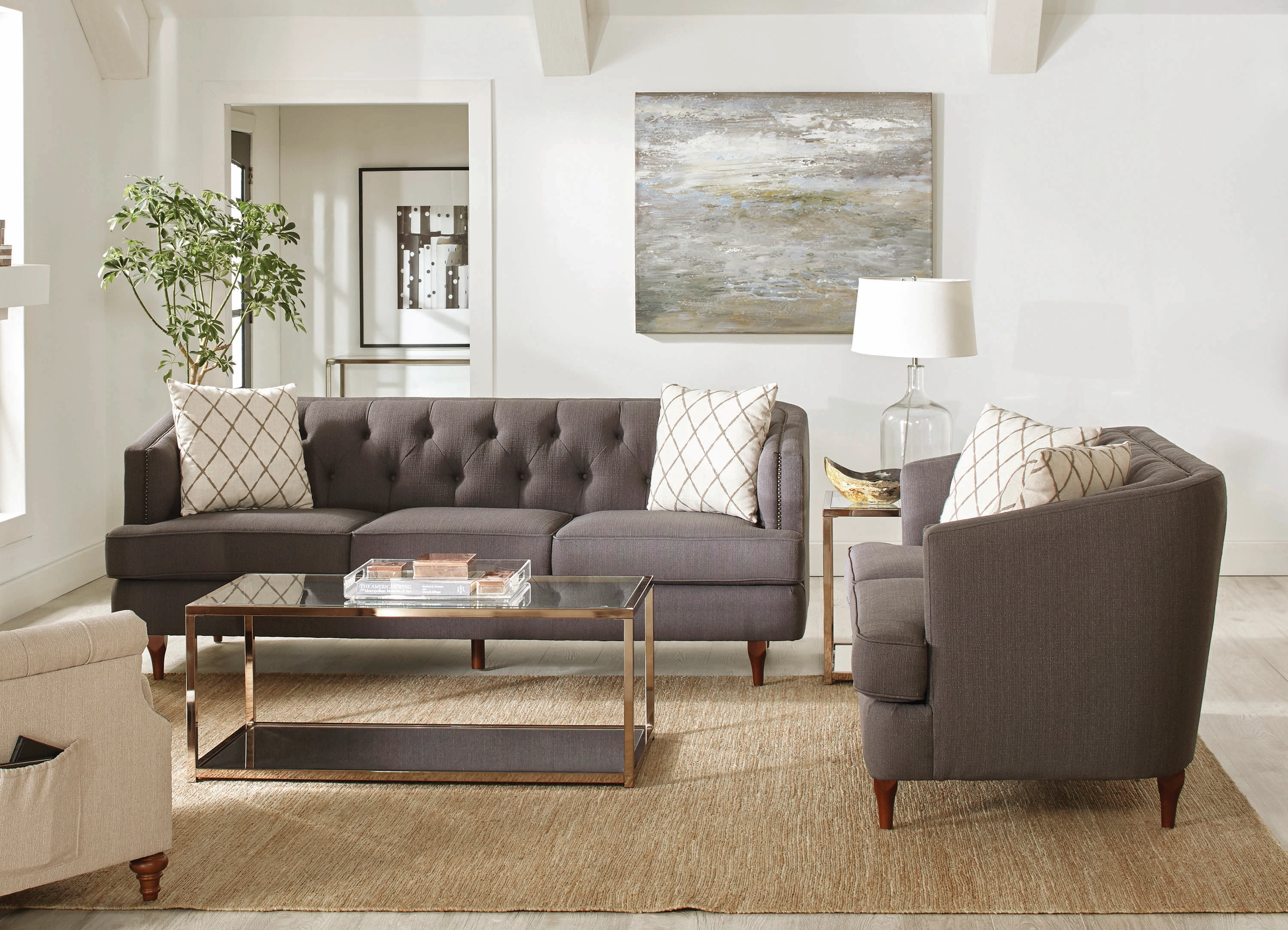 Image of a living room and its furniture