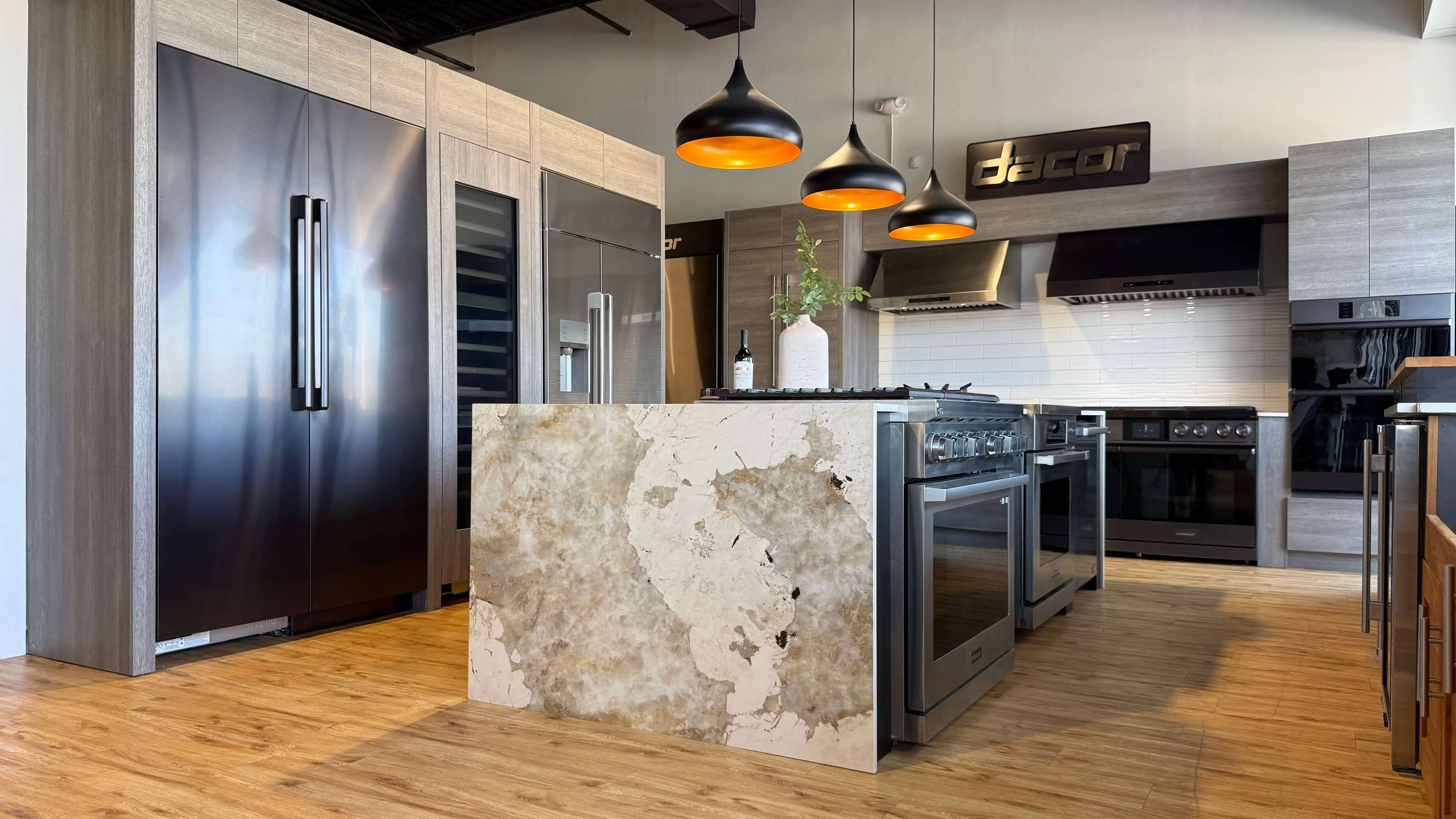 indoor kitchen appliances showcase