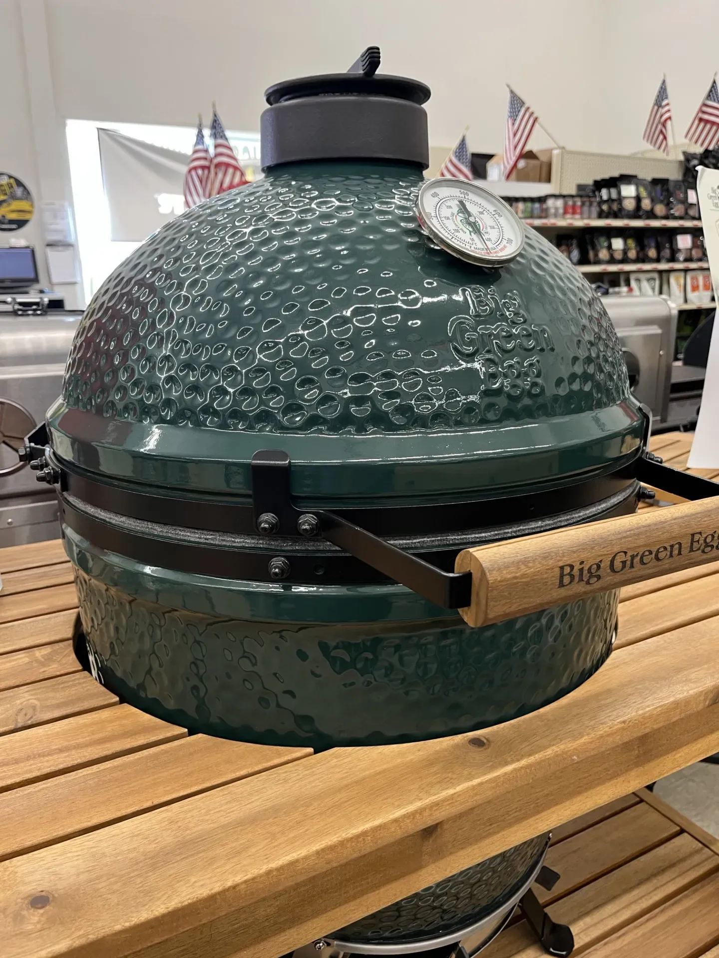 Big Green Egg Ceramic Smoker