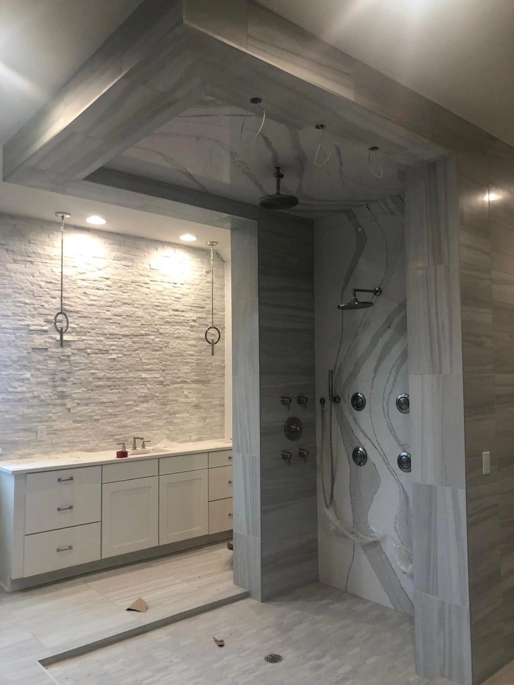 Tile installation services - ceramic, porcelain, natural stone