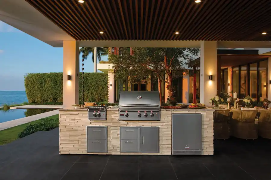 Luxury Outdoor appliances
