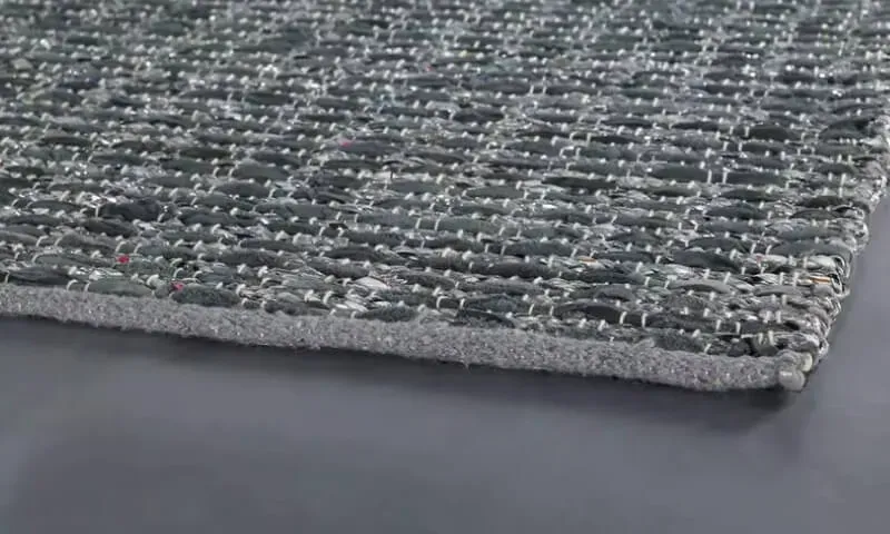 Area rugs—modern, traditional and runner styles at Ford’s Furniture