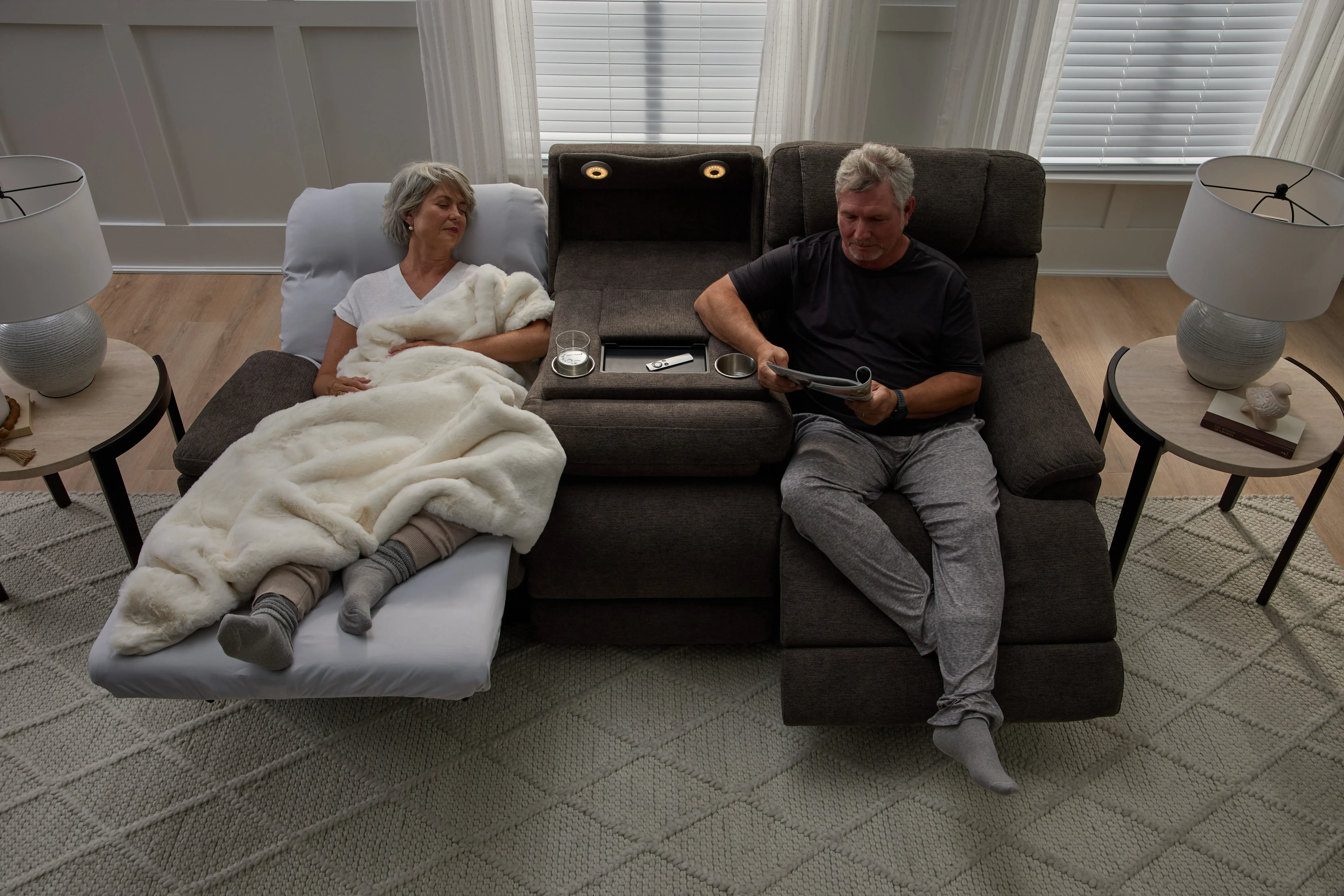 Zofa - No more fighting for the comfy chair