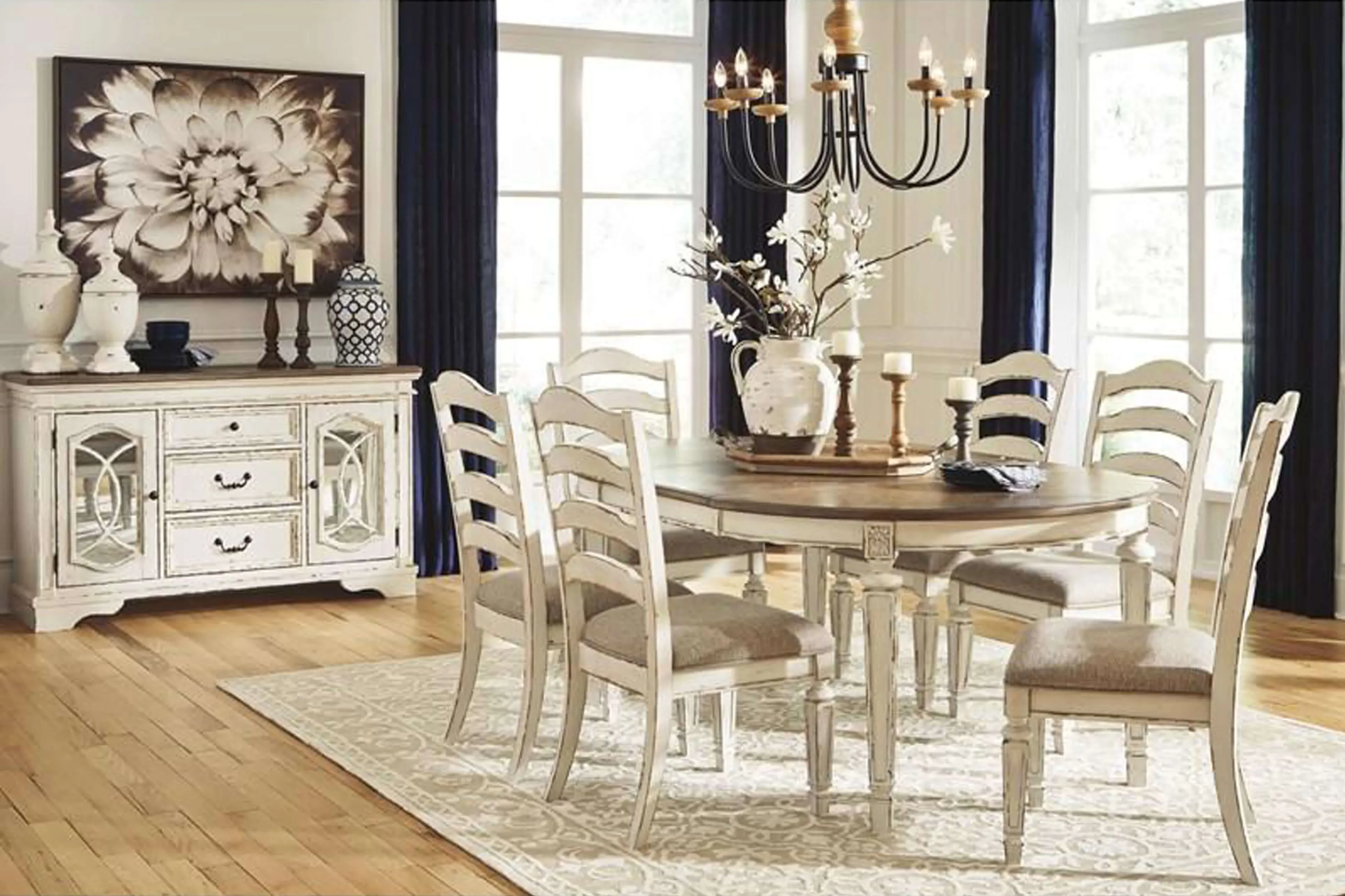 Dining room image