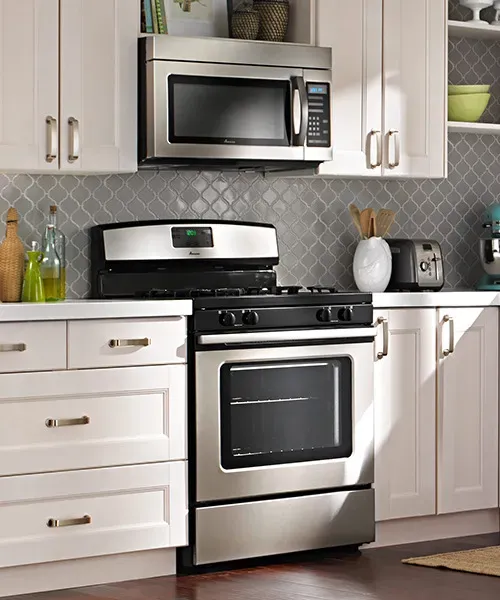 Scratch and dent appliance display