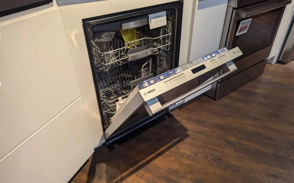 Bosch SHP78CM5N 800 Series Built-In Dishwasher with the door open