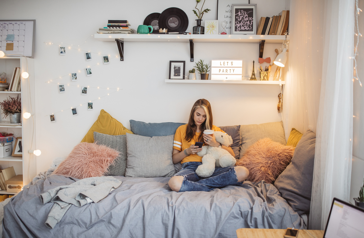 Choosing the Best Dorm Room Mattress Accessories