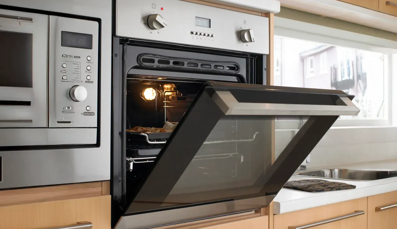 Image of a clean oven