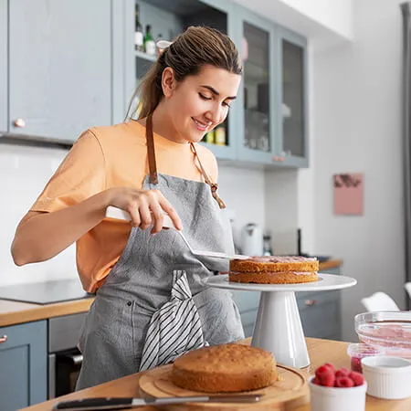 3 Kitchen Appliances For Baking Enthusiasts