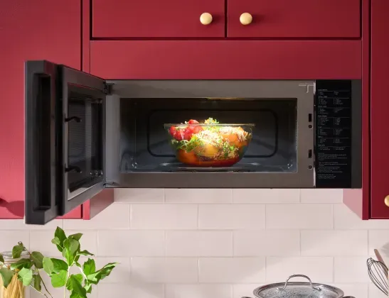 Can Microwave Oven Bake Perfect Cakes? Discover How!