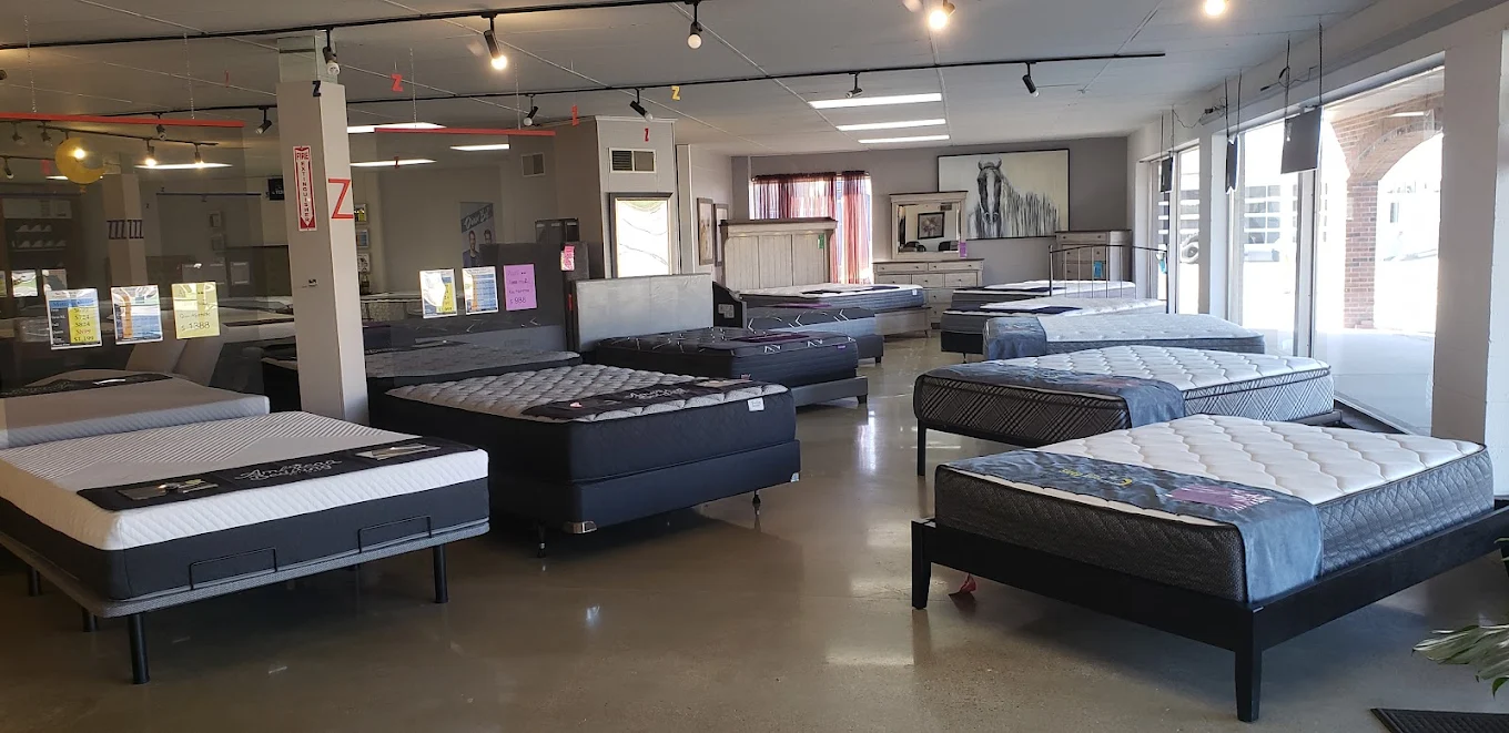 First floor showroom with furniture and mattresses