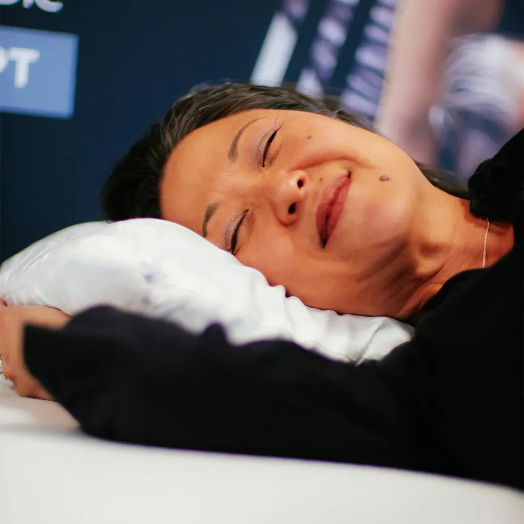 How to Reduce Hot Flashes at Night with Cooling Sheets, Bedding, Pillows