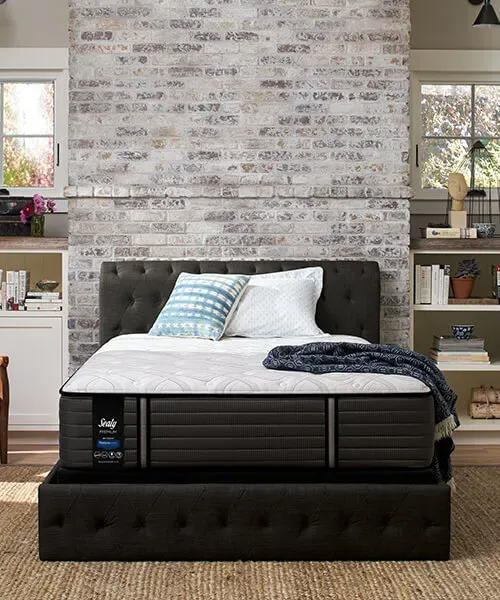 Bedroom image