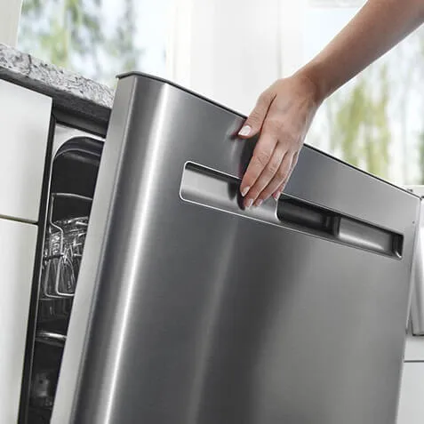 Shop Dishwashers